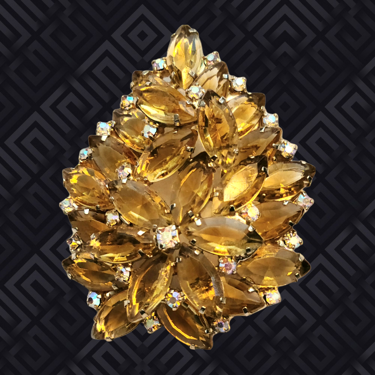 BOTANICAL BALLROOM - YELLOW RHINESTONES FLOWER RING – Bee's Bling Bash